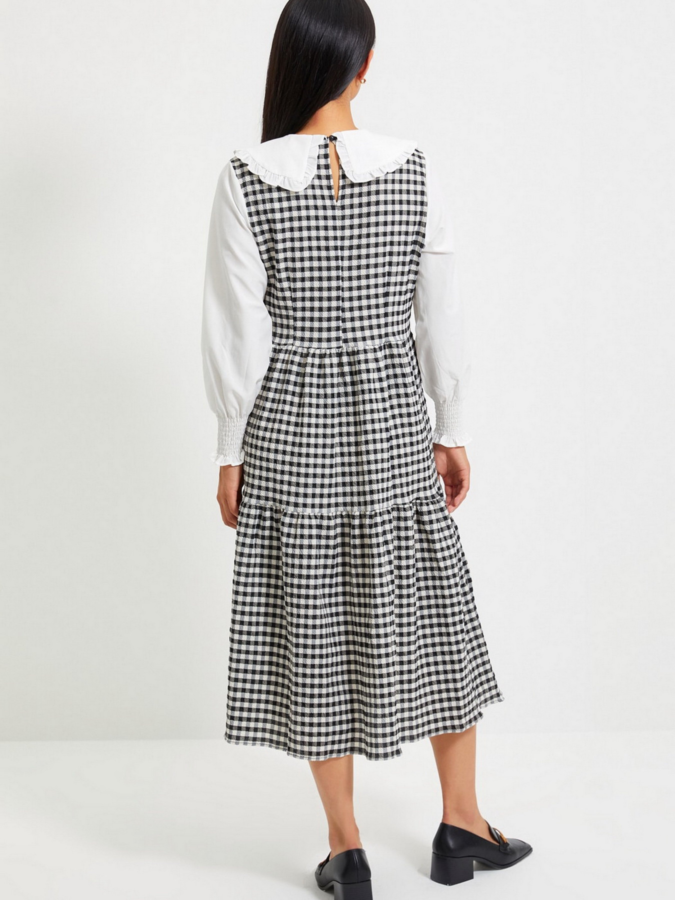 Платье миди Trendyol модель TWOAW22EL0381/Cok Renkli Фото