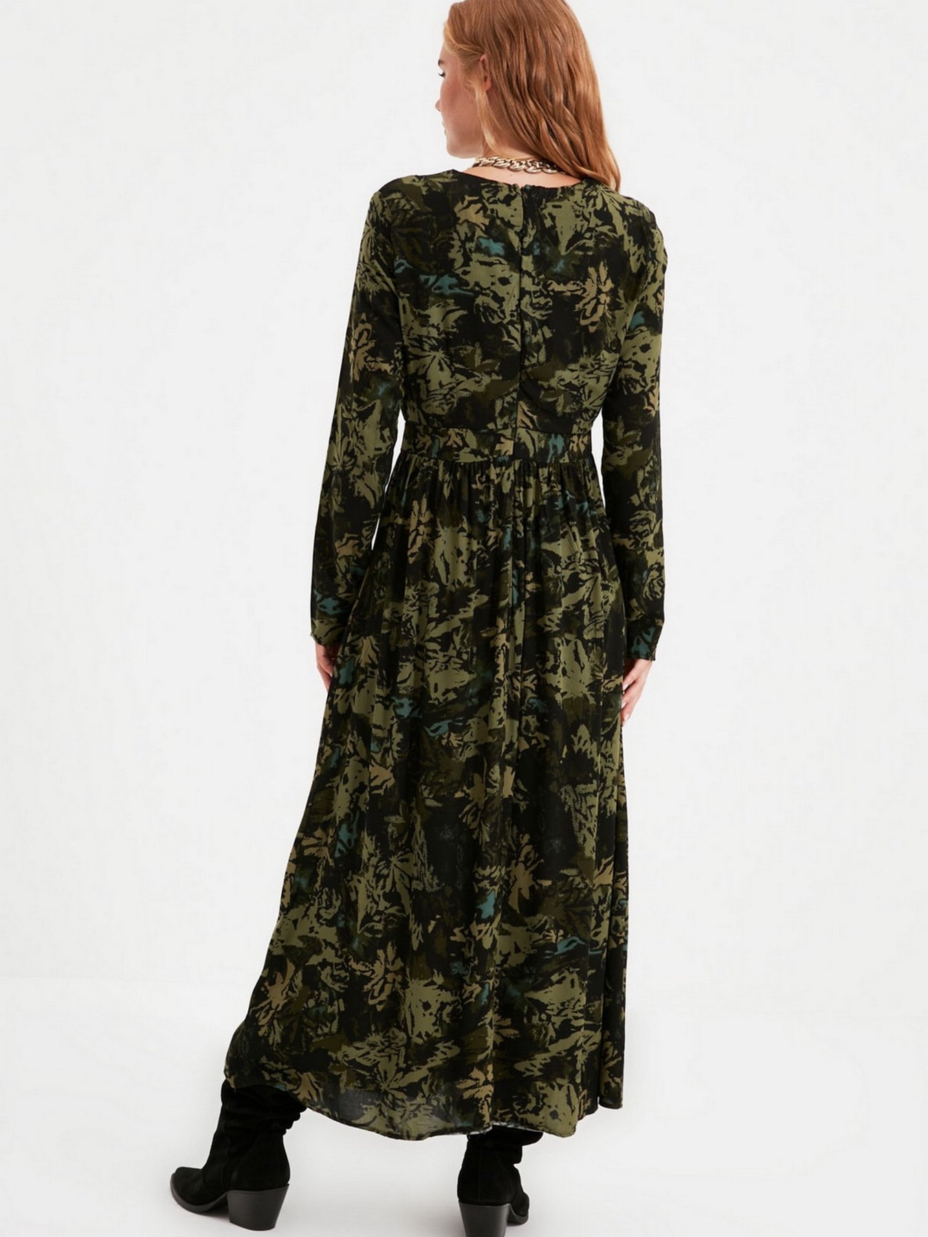 Платье миди Trendyol модель TWOAW22EL0501/Siyah Фото