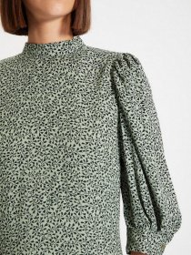 Платье мини Trendyol модель TWOAW22EL0509/Yesil Фото