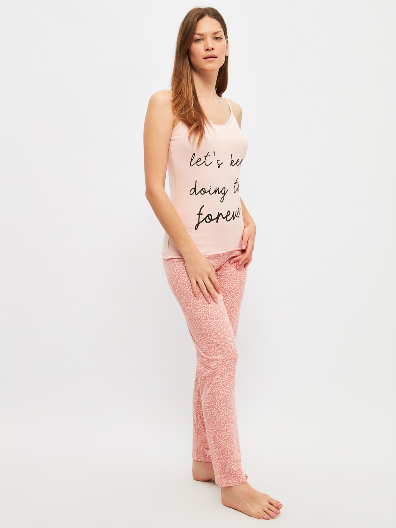 Пижама Trendyol модель THMSS21PT1508/Pudra Фото