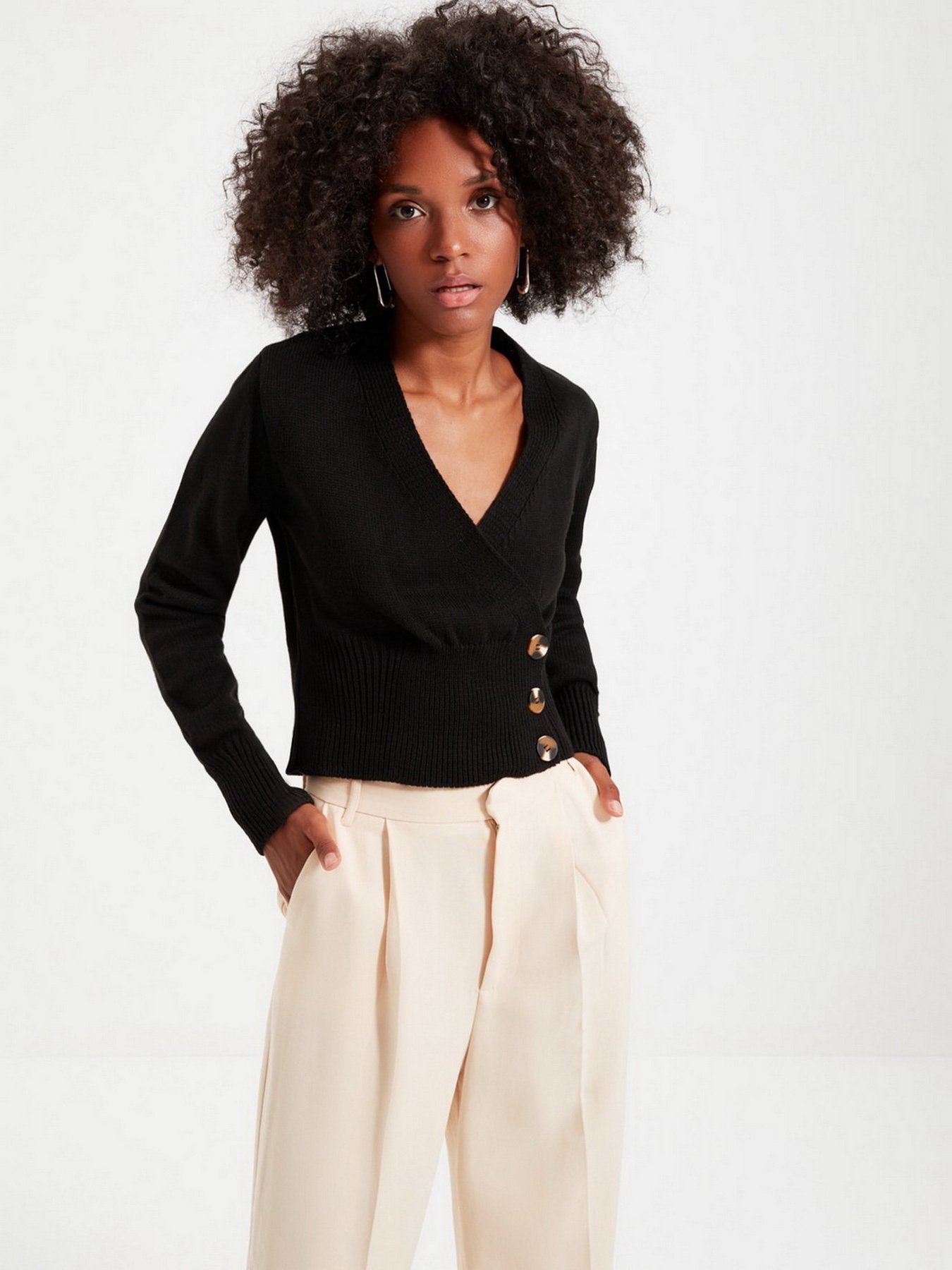 Кардиган Trendyol модель TWOAW22HI0614/Siyah Кардиган Trendyol модель TWOAW22HI0614/Siyah Фото