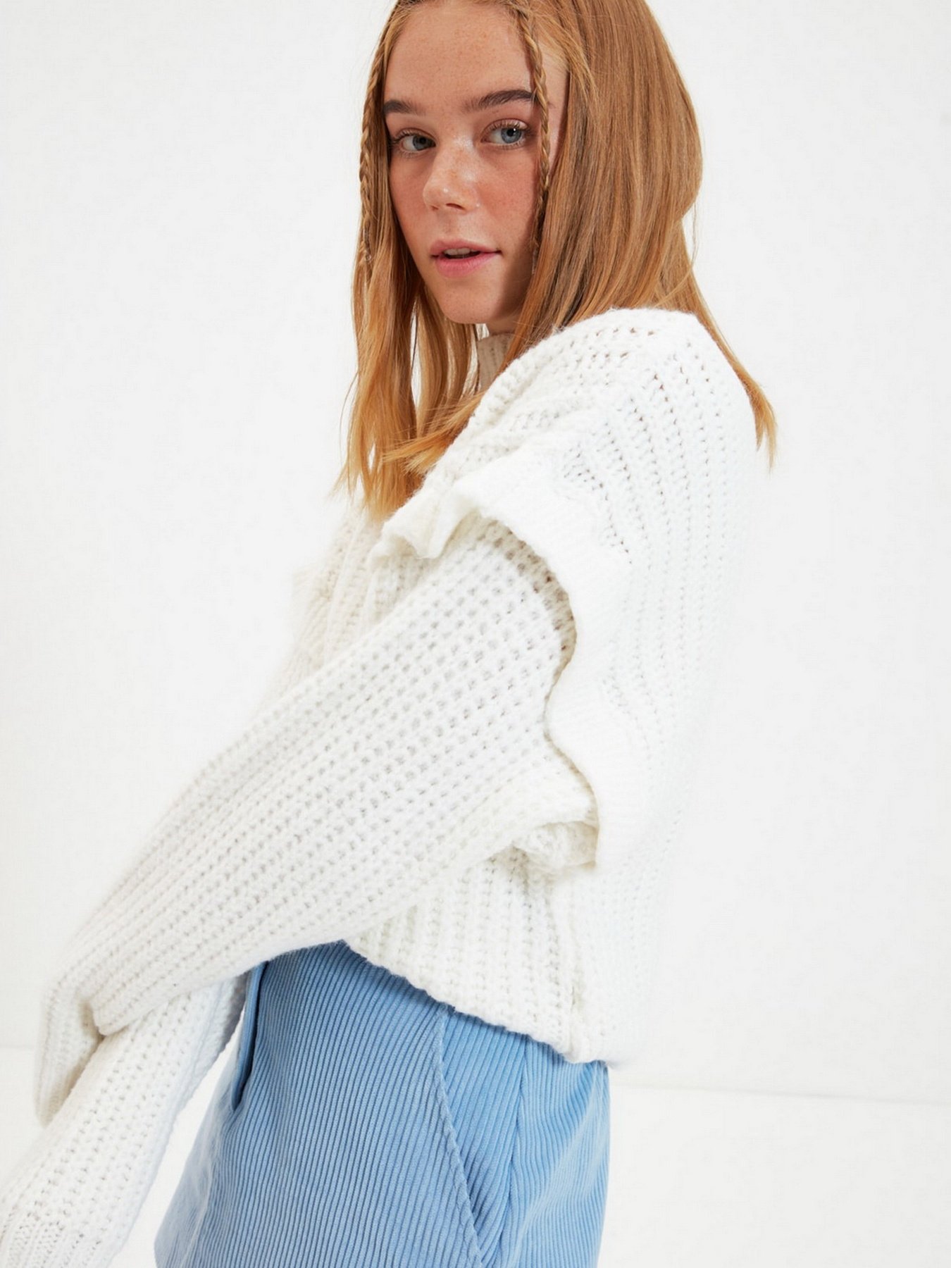 Свитер Trendyol модель TWOAW22KZ0240/Ekru Фото