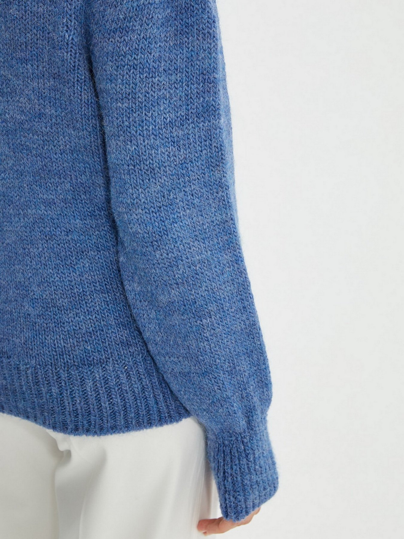 Свитер Trendyol модель TWOAW22KZ0265/Mavi Свитер Trendyol модель TWOAW22KZ0265/Mavi Фото