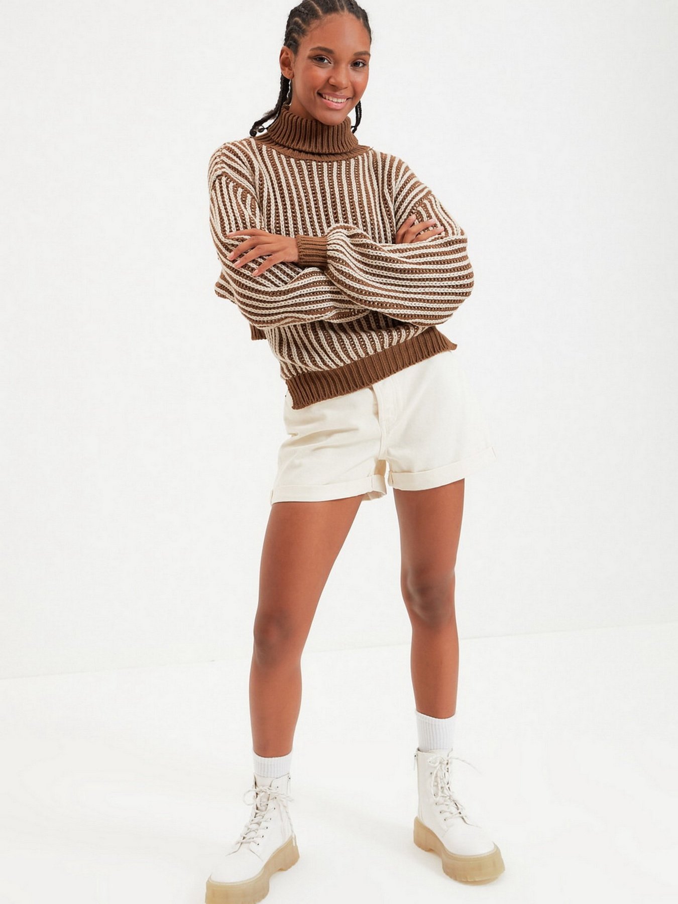 Свитер Trendyol модель TWOAW22KZ0469/Camel Фото