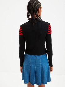 Джемпер Trendyol модель TWOAW22KZ0516/Siyah Фото