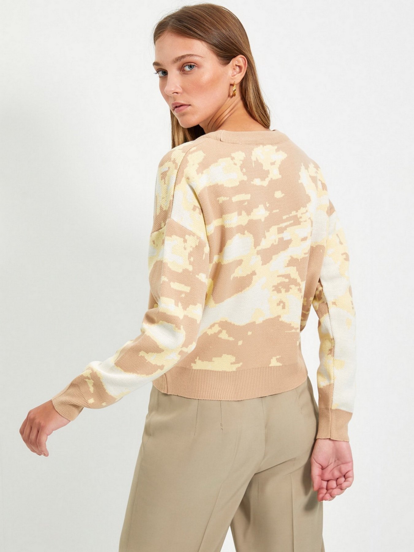 Джемпер Trendyol модель TWOAW22KZ0675/Bej Фото