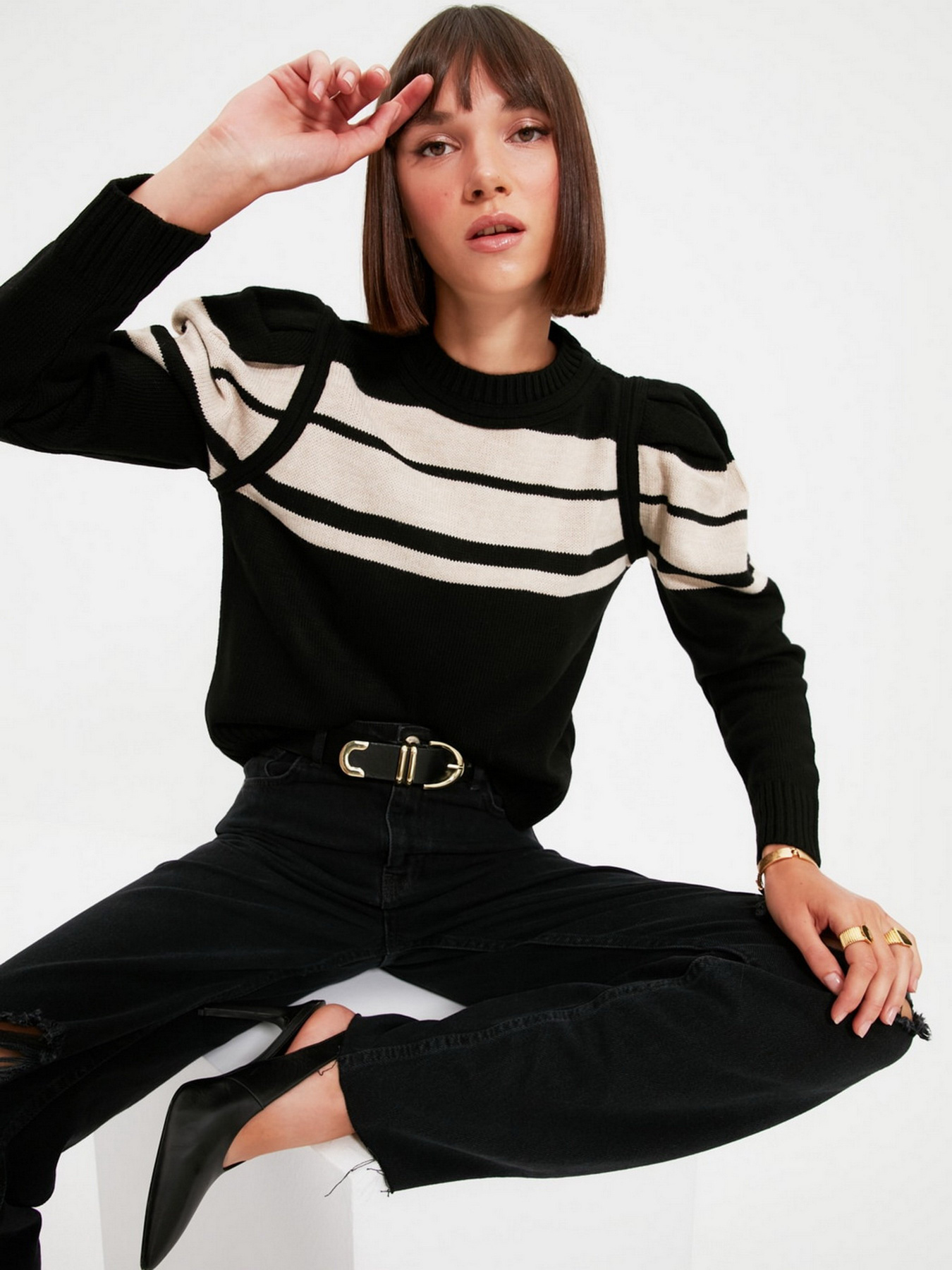 Джемпер Trendyol модель TWOAW22KZ0734/Siyah Фото