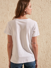 Футболки і поло Trendyol модель TWOSS20TS0230/Beyaz Фото