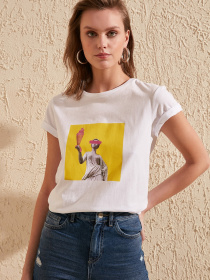 Футболки і поло Trendyol модель TWOSS20TS0230/Beyaz Фото