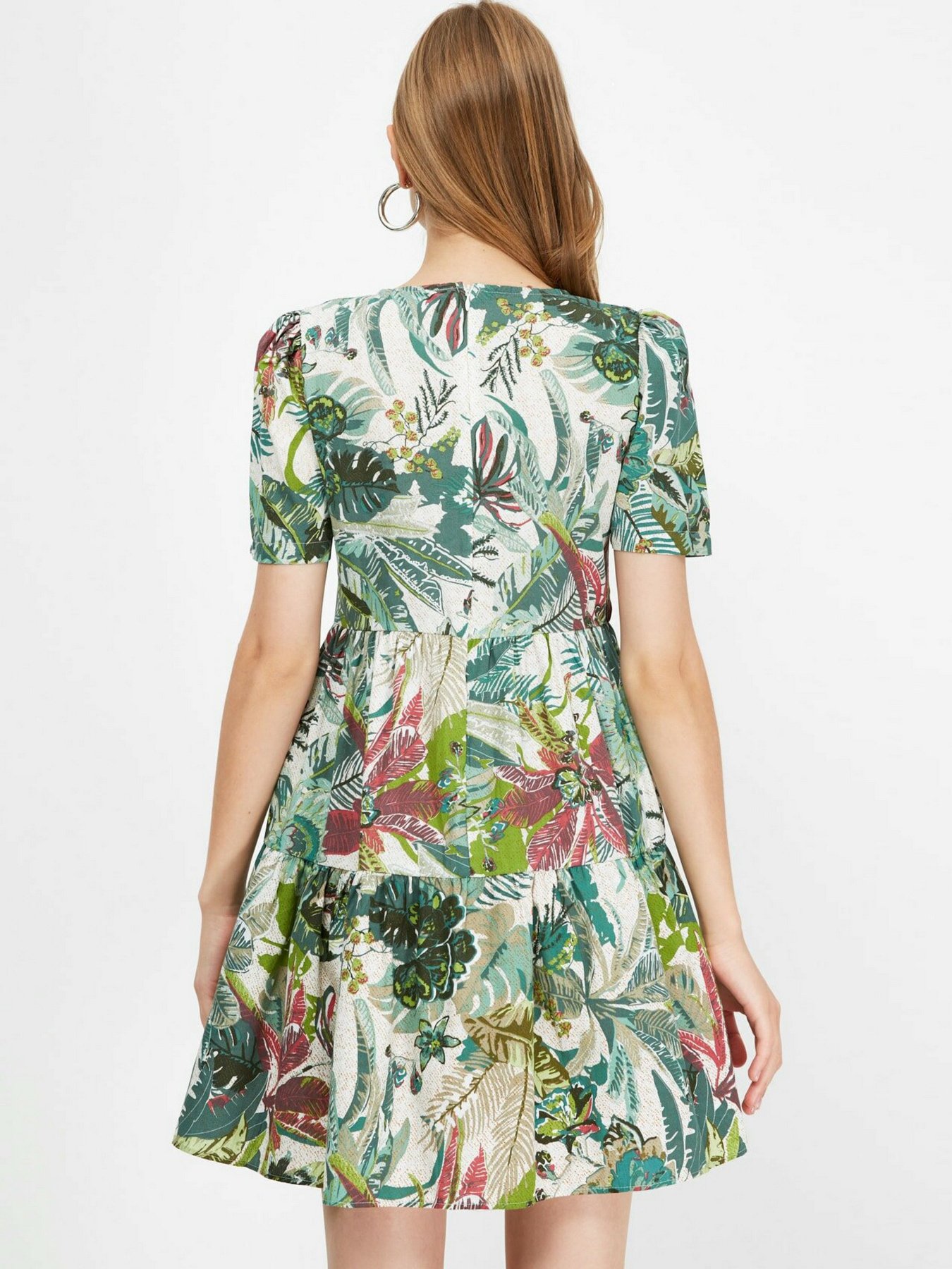 Платье мини Trendyol модель TWOSS21EL2652/Ekru Фото