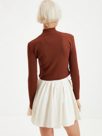 Водолазка Trendyol модель TWOAW22KZ1128/Kahverengi Фото