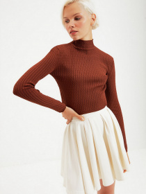 Водолазка Trendyol модель TWOAW22KZ1128/Kahverengi Фото