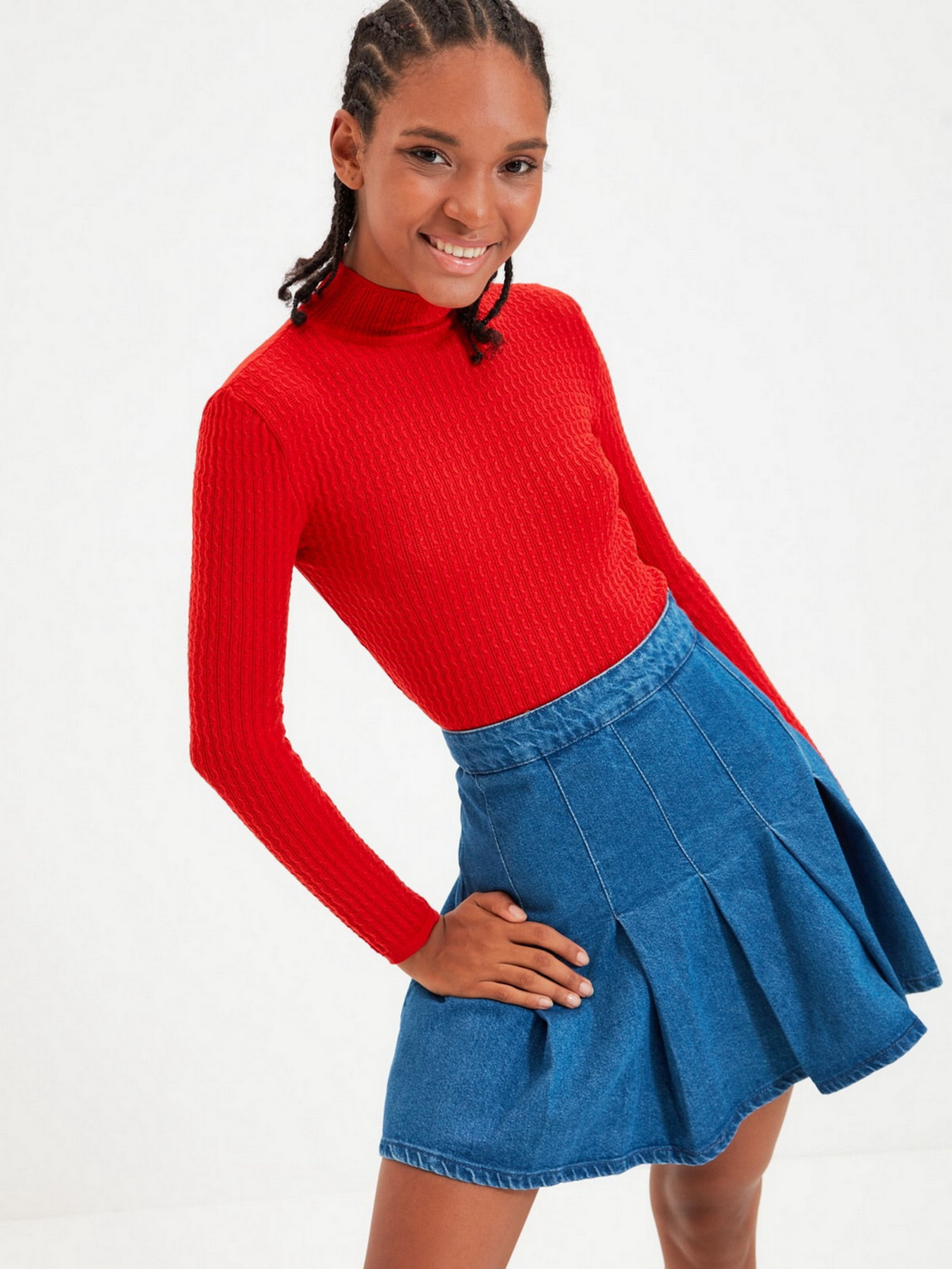 Водолазка Trendyol модель TWOAW22KZ1128/Kirmizi Фото