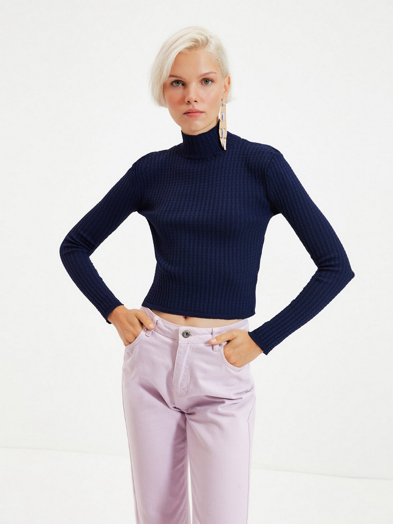 Водолазка Trendyol модель TWOAW22KZ1128/Lacivert Фото