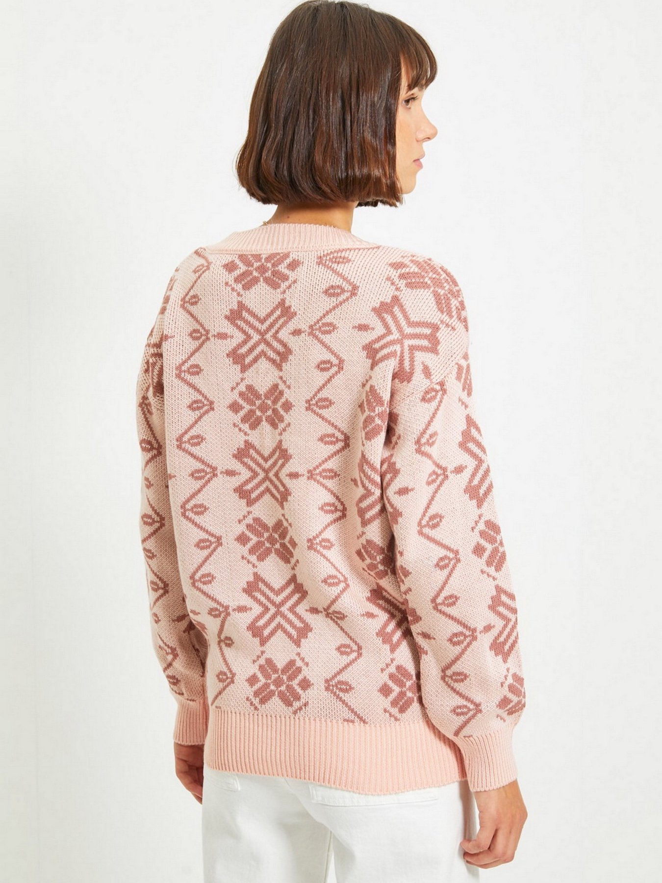 Свитер Trendyol модель TWOAW22KZ1215/Pudra Фото