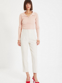 Джемпер Trendyol модель TWOAW22KZ1354/Pudra Джемпер Trendyol модель TWOAW22KZ1354/Pudra Фото