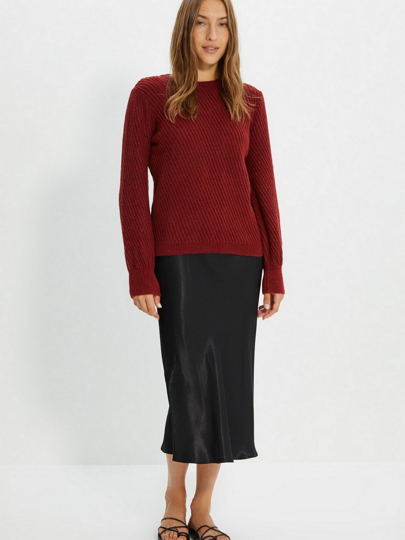 Свитер Trendyol модель TWOAW22KZ1362/Bordo Фото