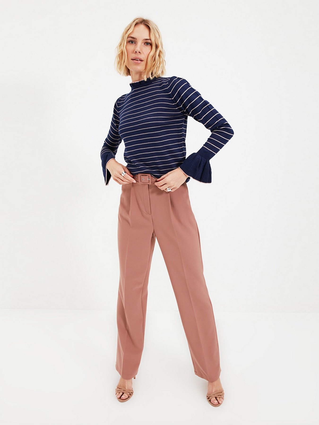 Джемпер Trendyol модель TWOAW22KZ1389/Lacivert Джемпер Trendyol модель TWOAW22KZ1389/Lacivert Фото