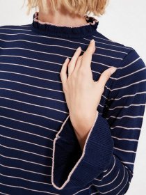 Джемпер Trendyol модель TWOAW22KZ1389/Lacivert Джемпер Trendyol модель TWOAW22KZ1389/Lacivert Фото