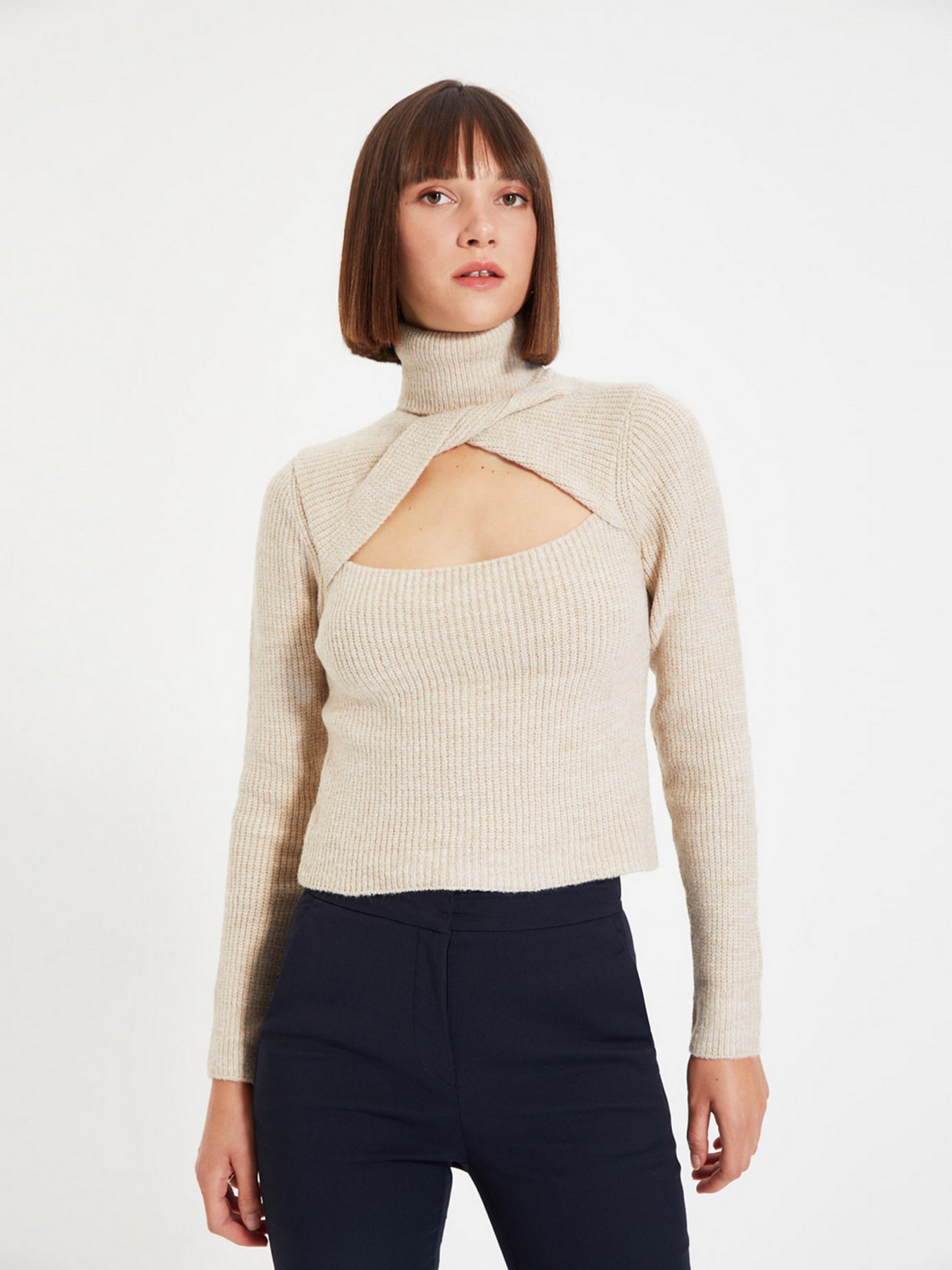 Свитер Trendyol модель TWOAW22KZ1485/Tas Фото