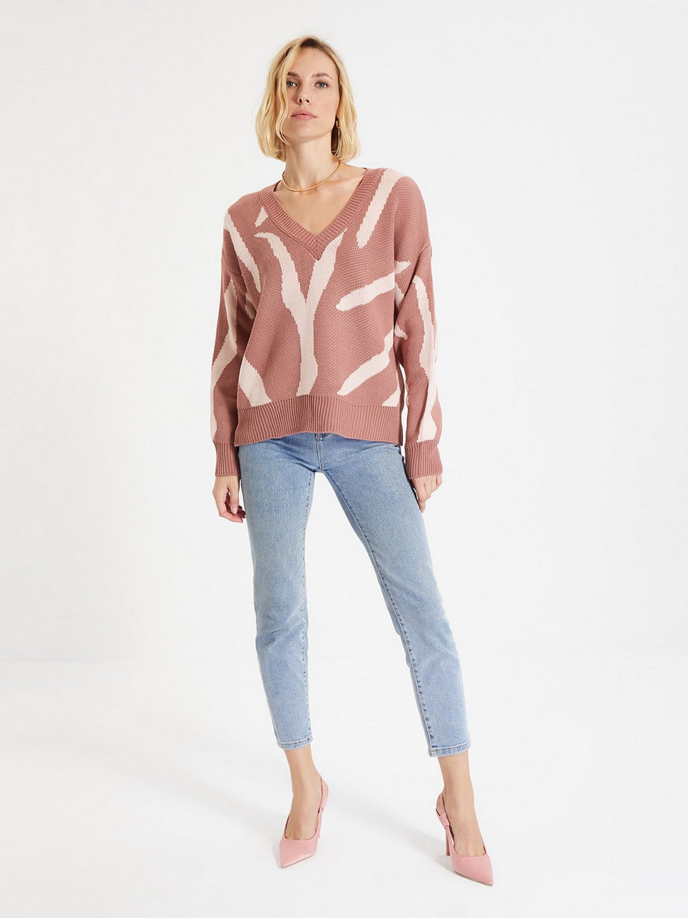 Свитер Trendyol модель TWOAW22KZ1648/Gul Kurusu Фото