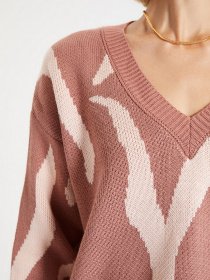 Свитер Trendyol модель TWOAW22KZ1648/Gul Kurusu Фото