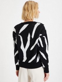 Свитер Trendyol модель TWOAW22KZ1648/Siyah Фото