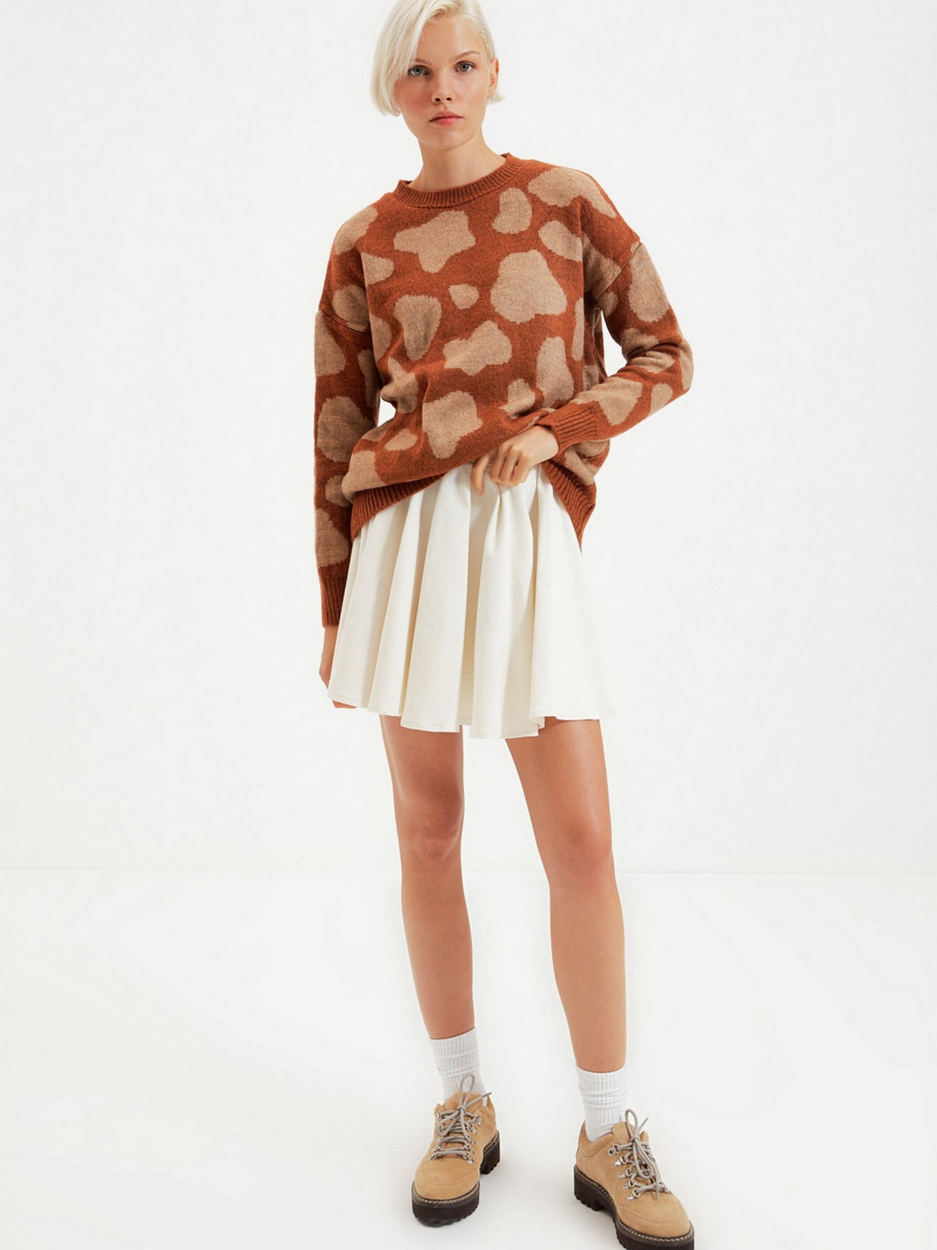 Светр Trendyol модель TWOAW22KZ1652/Kahverengi Фото