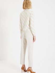 Свитер Trendyol модель TWOAW22KZ1696/Bej Фото