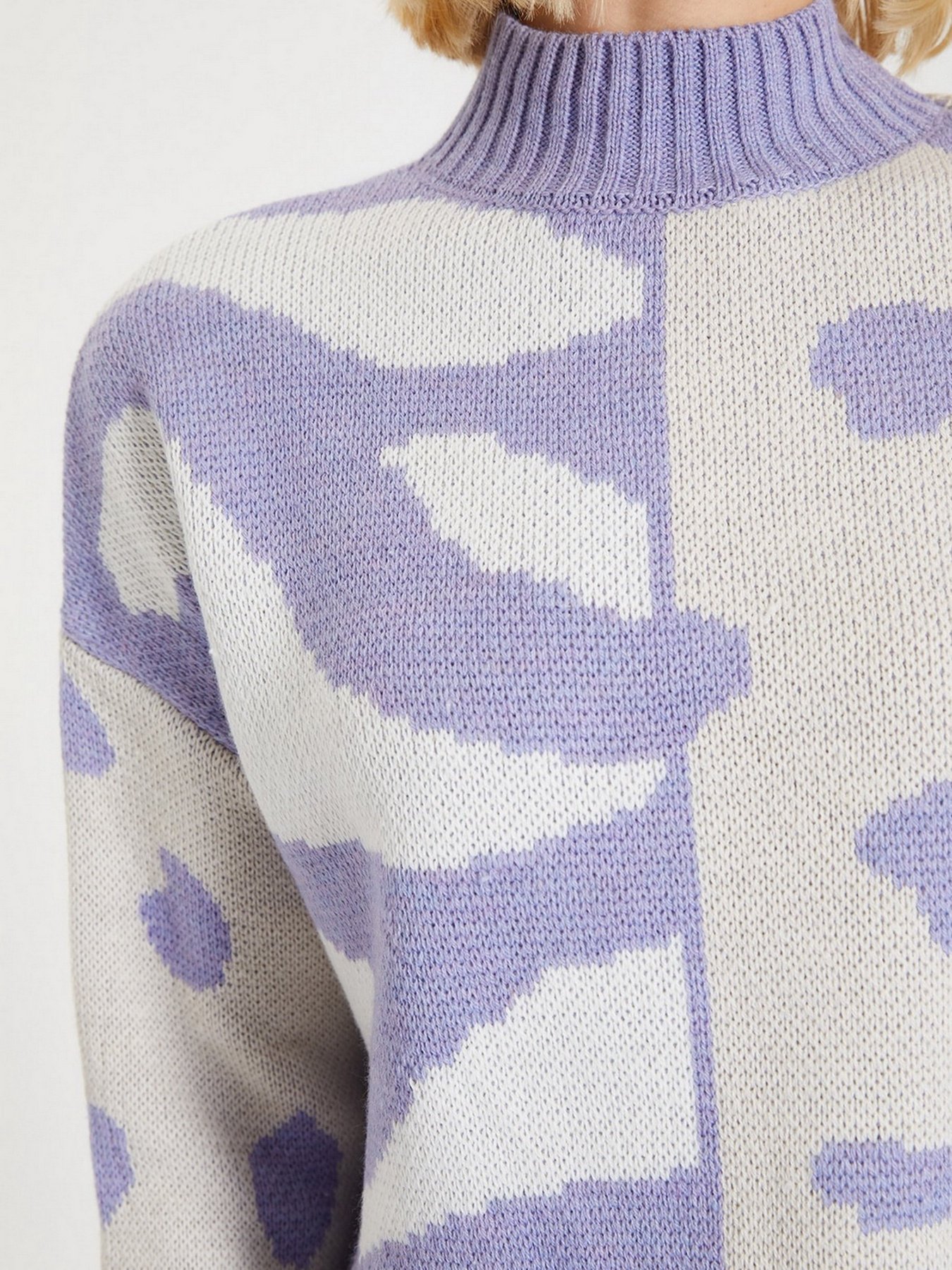 Свитер Trendyol модель TWOAW22KZ1730/Tas Фото