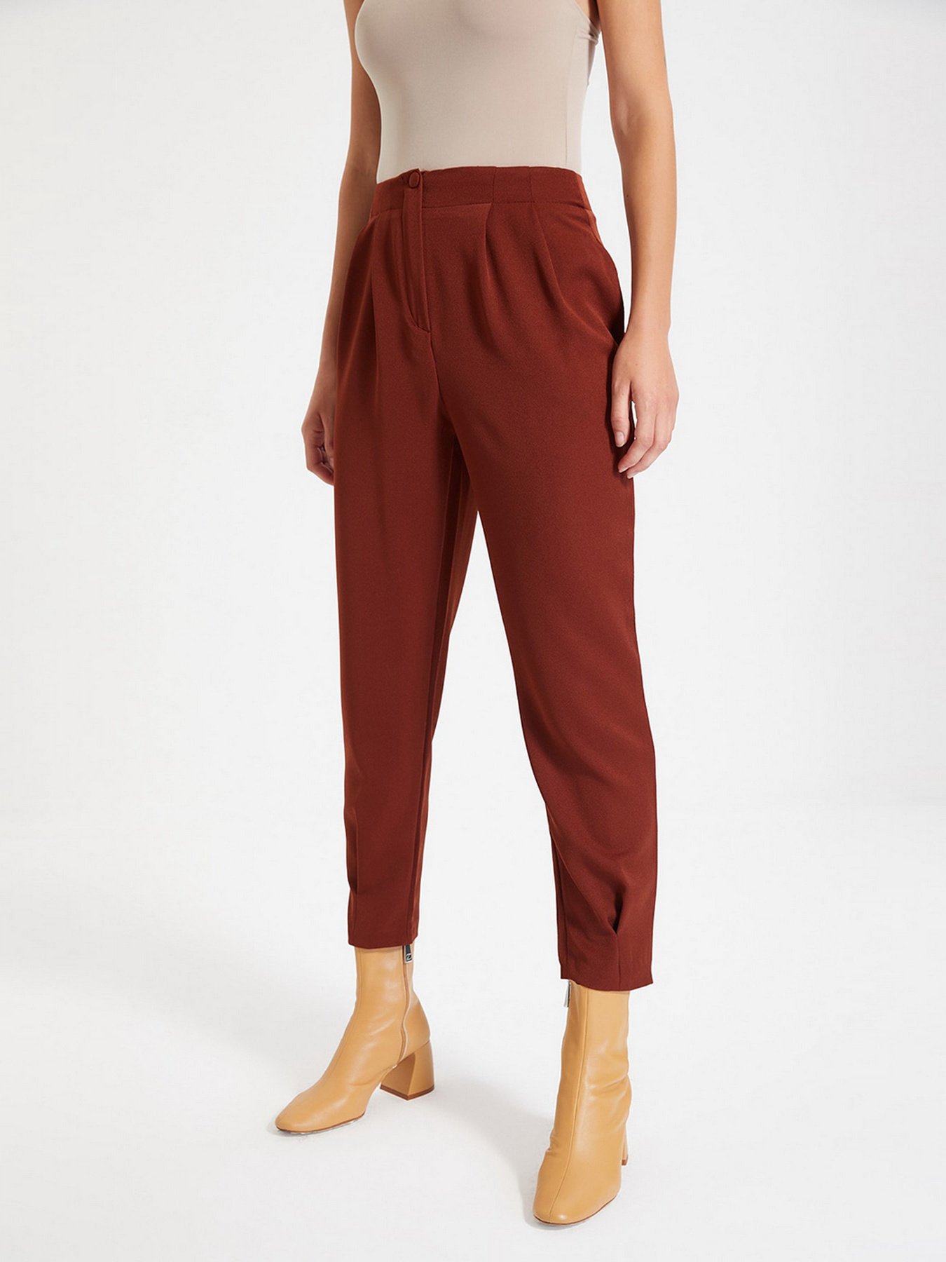 Брюки повседневные Trendyol модель TWOAW22PL0075/Kahverengi Фото