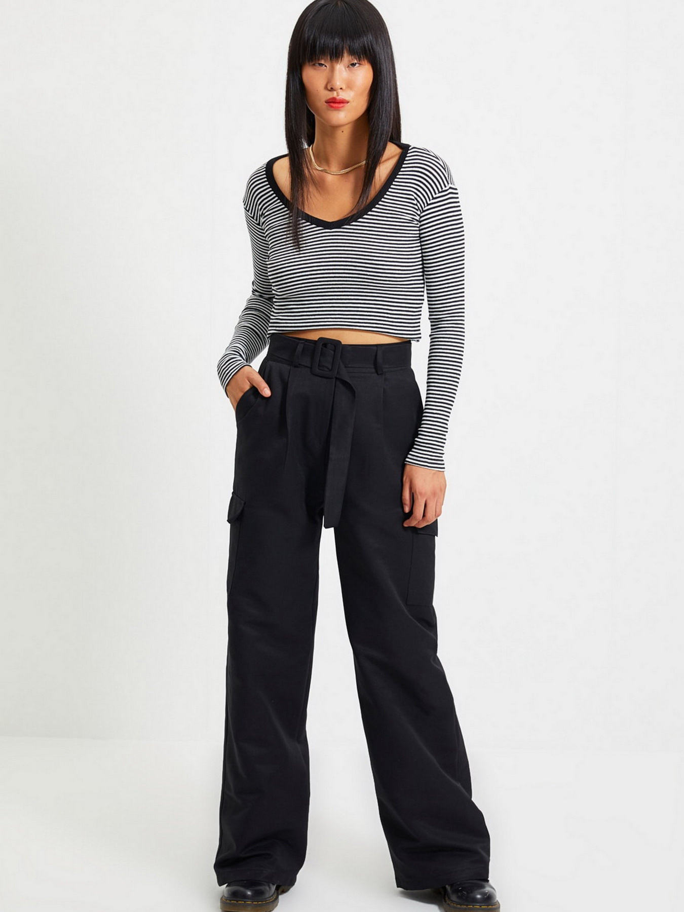 Штани повсякденні Trendyol модель TWOAW22PL0076/Siyah Фото