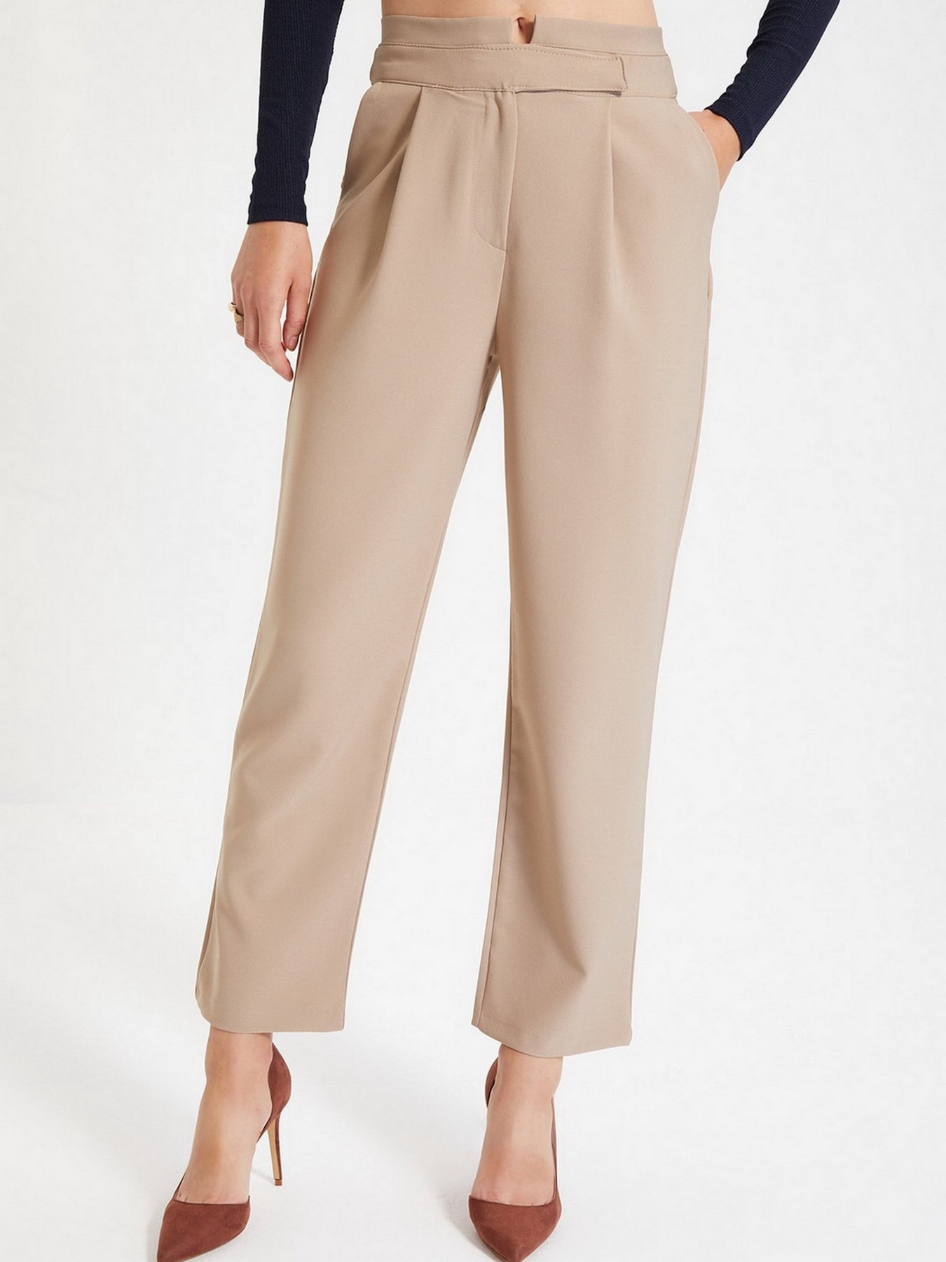 Повседневные штаны Trendyol модель TWOAW22PL0168/Vizon Фото