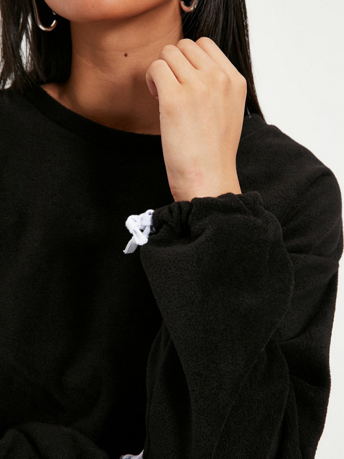 Свитшот Trendyol модель TWOAW22SW0640/Siyah Фото