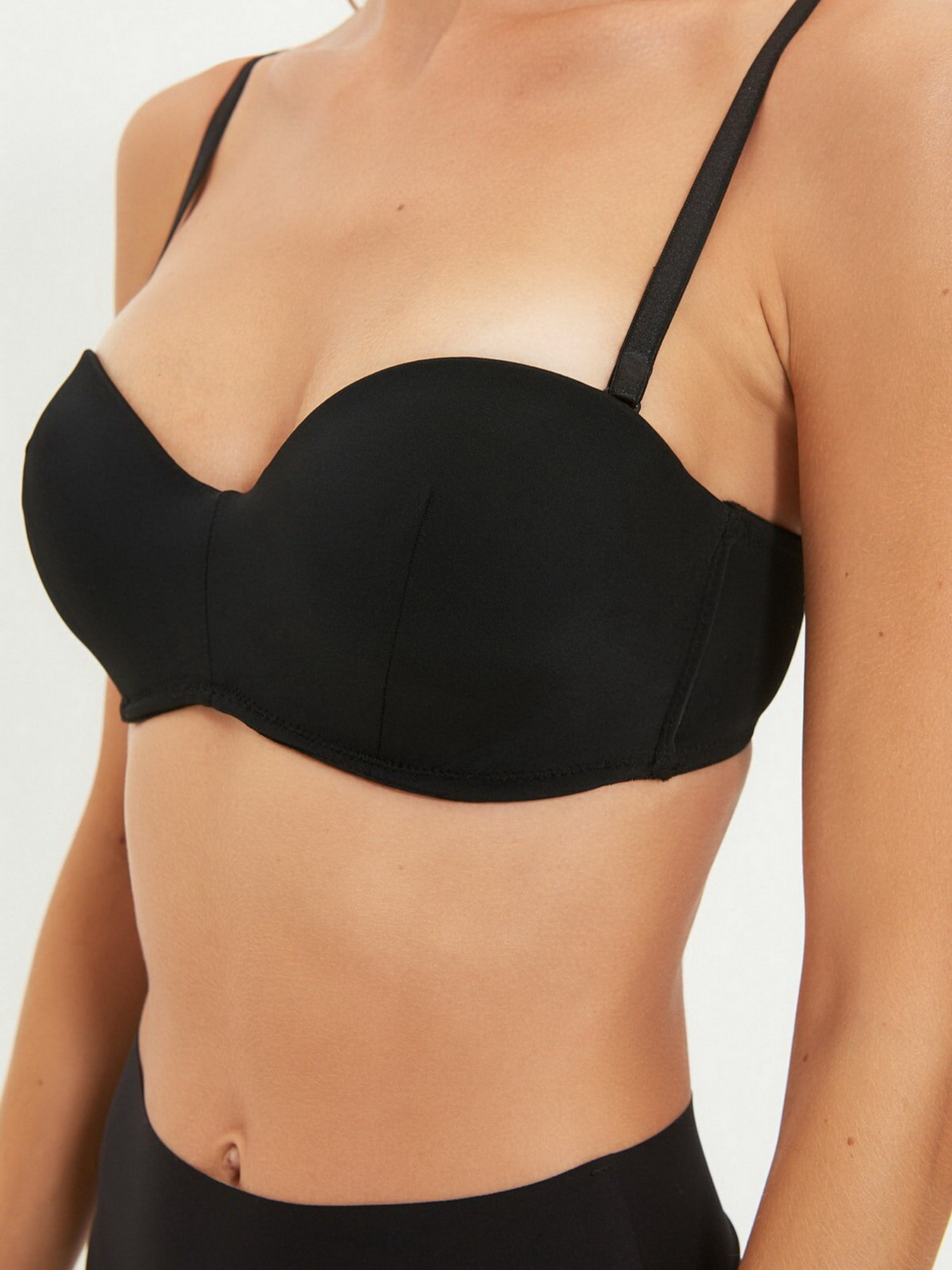 Набір бюстгальтерів Trendyol модель THMSS21SU0141/Siyah-Ten Фото