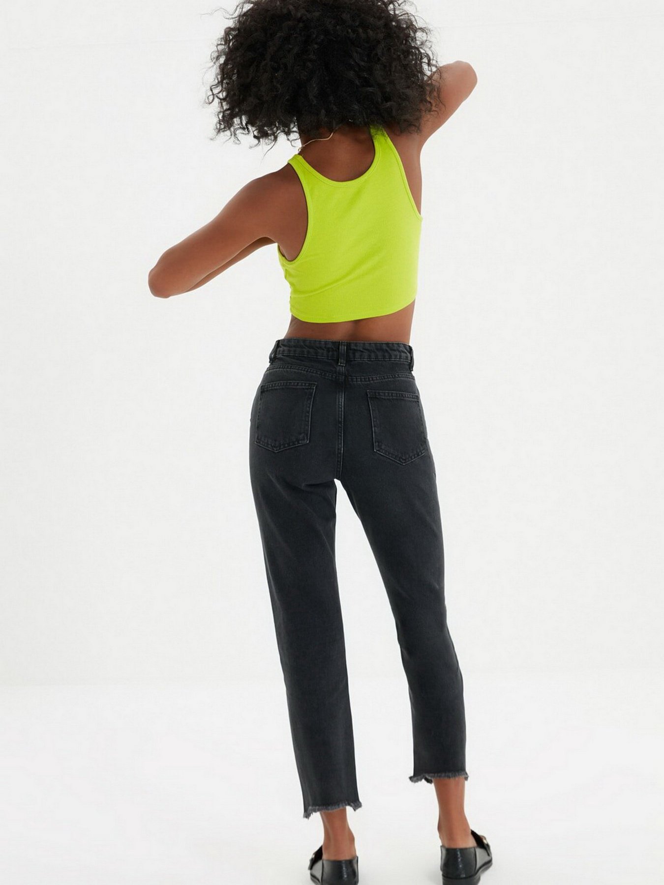 Прямі джинси Trendyol Straight модель TWOAW22JE0010/Siyah Фото