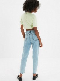 Джинсы мом Trendyol Mom модель TWOAW22JE0103/Mavi Фото