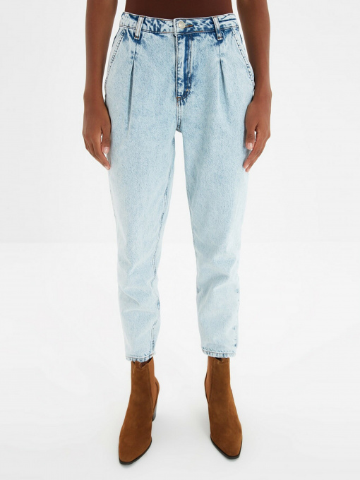 Джинсы мом Trendyol Curved модель TWOAW22JE0109/Mavi Фото