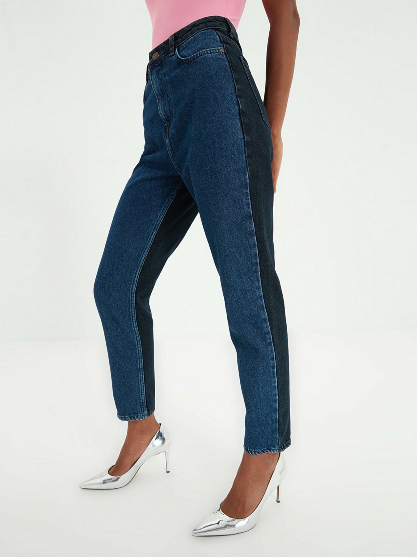 Джинси мом Trendyol Mom модель TWOAW22JE0116/Gece Mavisi Фото