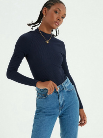 Прямые джинсы Trendyol Bootcut модель TWOAW22JE0122/Mavi Фото