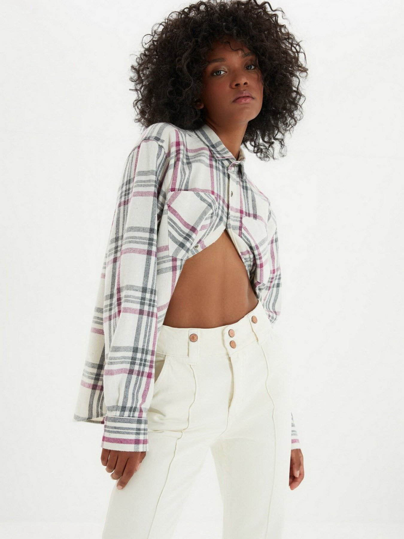 Прямі джинси Trendyol Bootcut модель TWOAW22JE0127/Ekru Фото