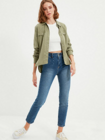 Зауженные джинсы Trendyol Slim модель TWOAW22JE0144/Mavi Фото