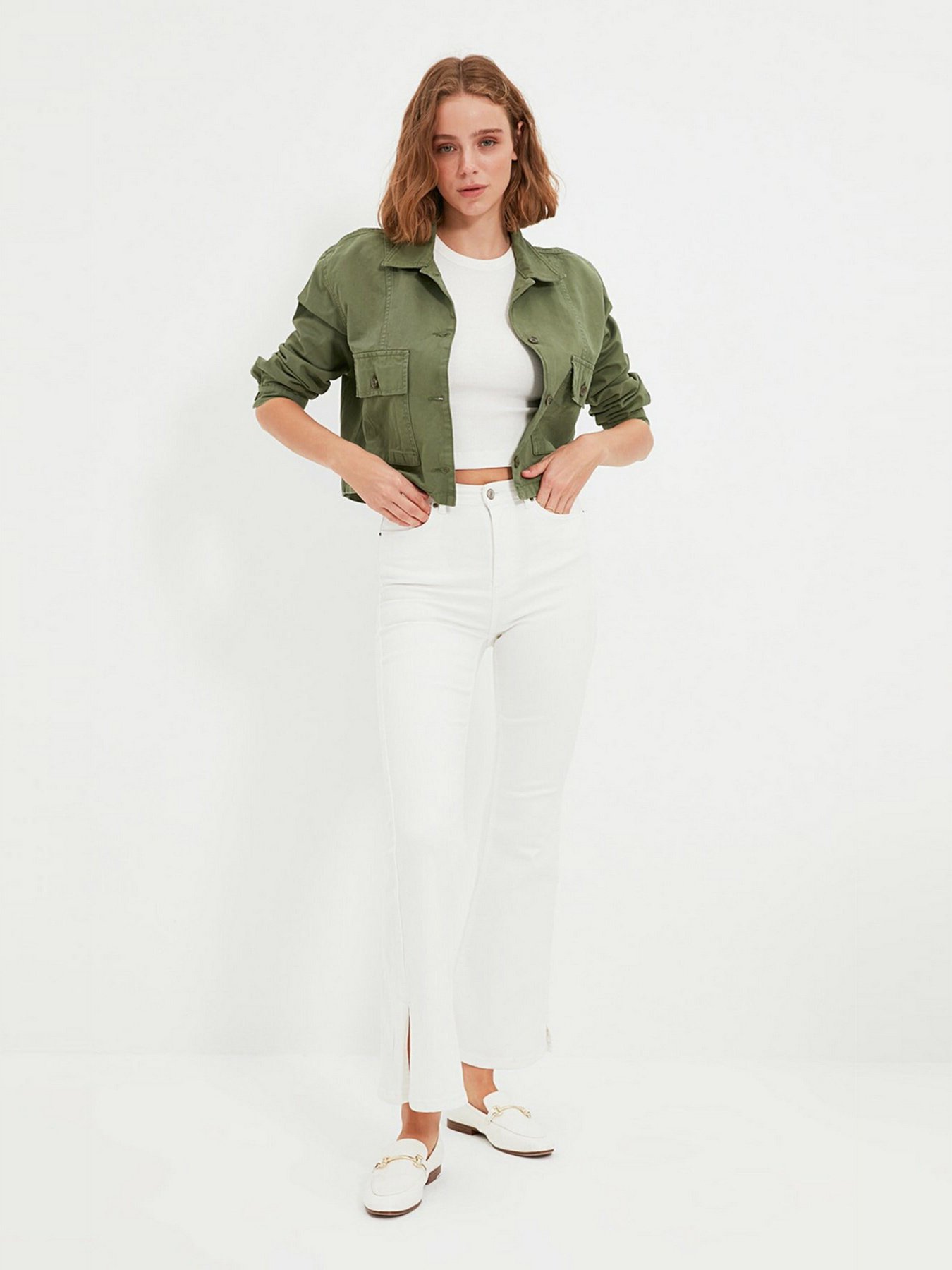 Джинси кльош Trendyol Flare модель TWOAW22JE0145/Beyaz Фото