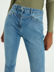 Джинсы мом Trendyol Mom модель TWOAW22JE0181/Mavi Джинсы мом Trendyol Mom модель TWOAW22JE0181/Mavi Фото