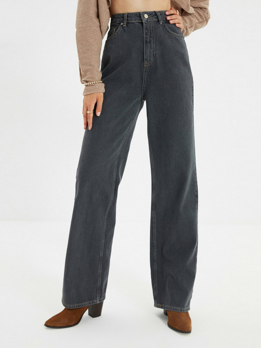 Джинси мом Trendyol Mom модель TWOAW22JE0264/Siyah Фото