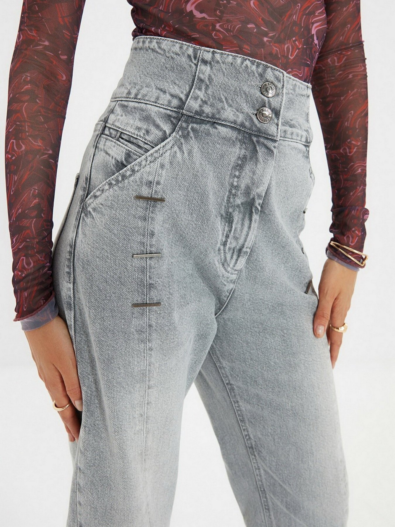 Джинсы мом Trendyol Mom модель TWOAW22JE0277/Gri Фото