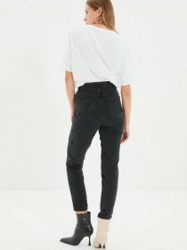 Джинсы мом Trendyol Mom модель TWOAW22JE0343/Antrasit Фото