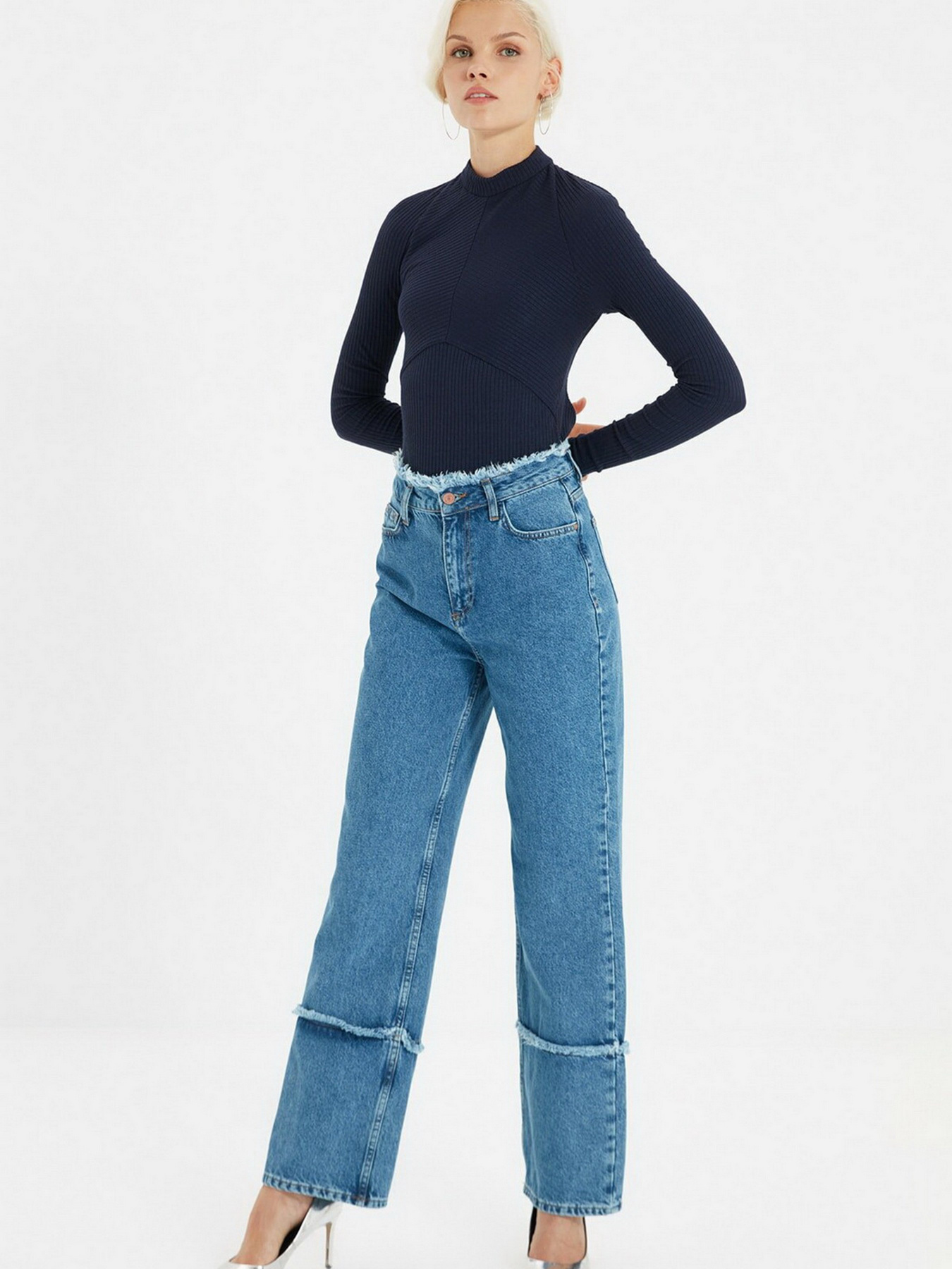 Широкі джинси Trendyol Wide Leg модель TWOAW22JE0460/Mavi Фото