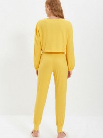 Пижама Trendyol модель THMAW21PT0682/Sari Фото