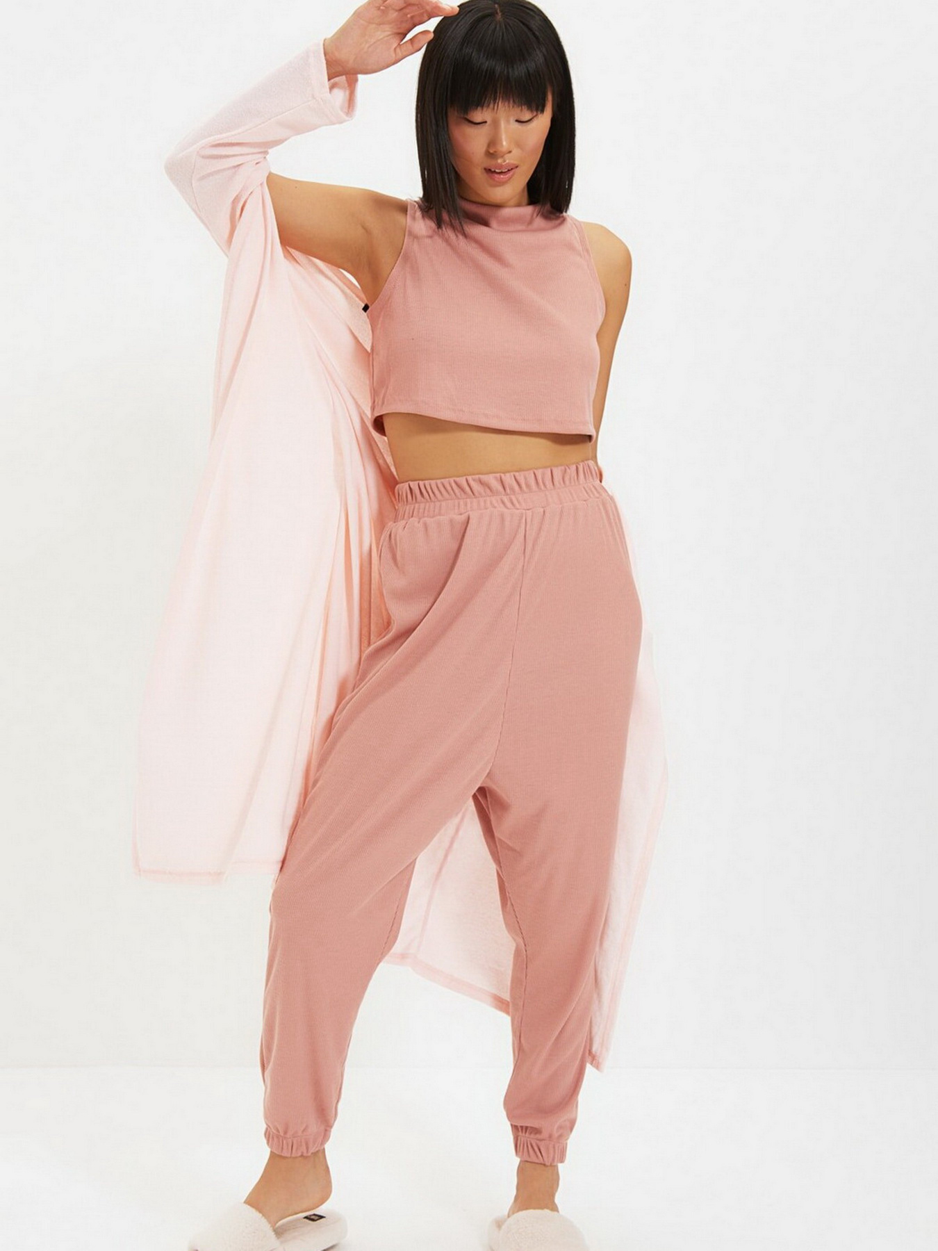 Піжама Trendyol модель THMAW22PT0047/Pudra Фото